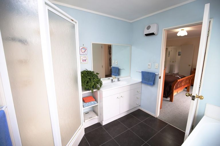 Photo of property in 29 Aloma Way, Glenview, Hamilton, 3206