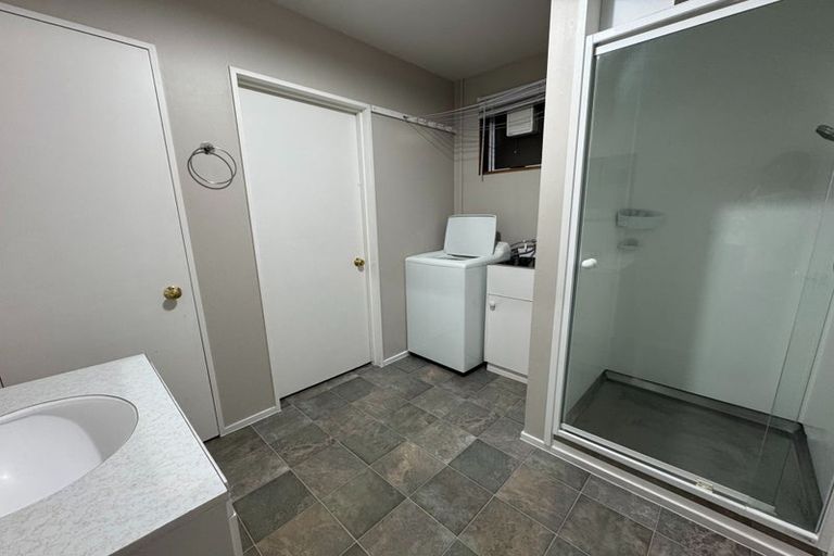 Photo of property in 2 Sunrise Lane, Queenstown, 9300