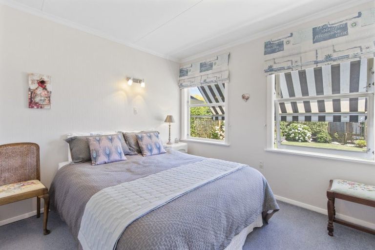 Photo of property in 147 Koputaroa Road, Levin, 5575