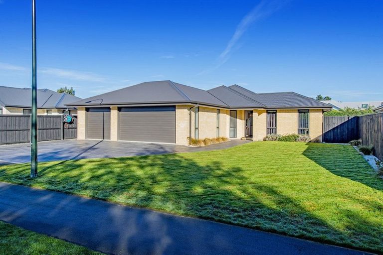 Photo of property in 13 Tiny Hill Drive, Rolleston, 7614