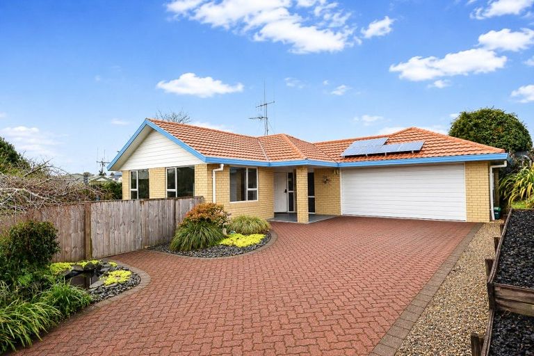 Photo of property in 21 Mews Place, Forest Lake, Hamilton, 3200