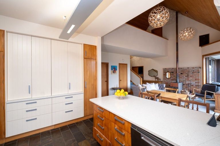 Photo of property in 3b Lighthouse Road, Bluff Hill, Napier, 4110