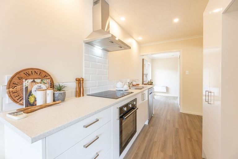 Photo of property in 14b Awatea Road, Hornby, Christchurch, 8042