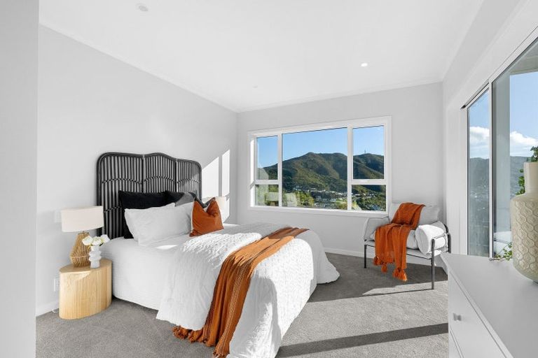Photo of property in 5 Landsdowne Terrace, Karori, Wellington, 6012