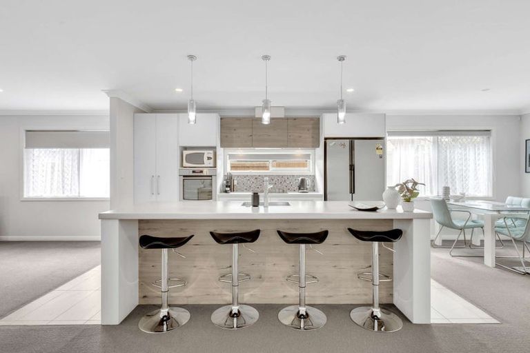 Photo of property in 10 Furl Close, Pyes Pa, Tauranga, 3112