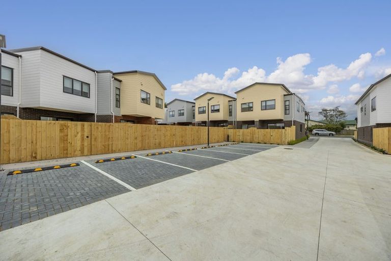 Photo of property in 3/35 Young Crescent, Drury, 2113