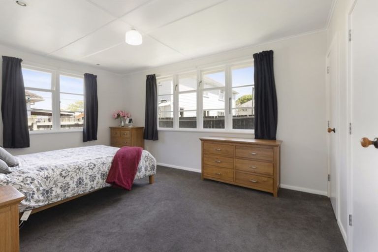 Photo of property in 71a Godley Street, Waiwhetu, Lower Hutt, 5010