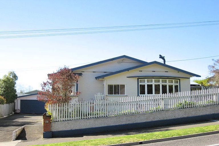 Photo of property in 9 Kitchener Street, Waipukurau, 4200