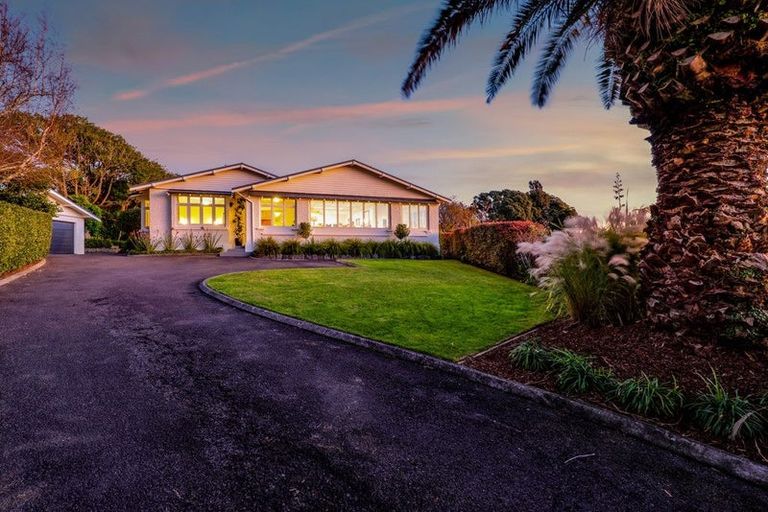 Photo of property in 83 Carrington Street, Lower Vogeltown, New Plymouth, 4310