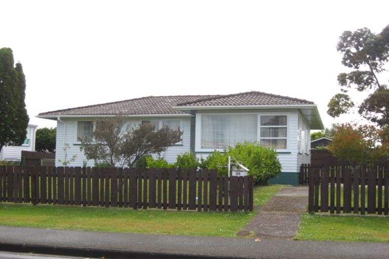 Photo of property in 36 Edinburgh Avenue, Rosehill, Papakura, 2113