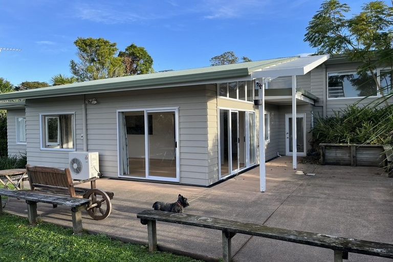 Photo of property in 155a Hinemoa Street, Birkenhead, Auckland, 0626