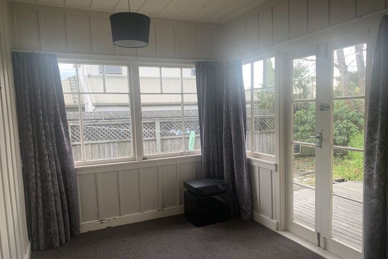 Photo of property in 4 Field Terrace, Upper Riccarton, Christchurch, 8041