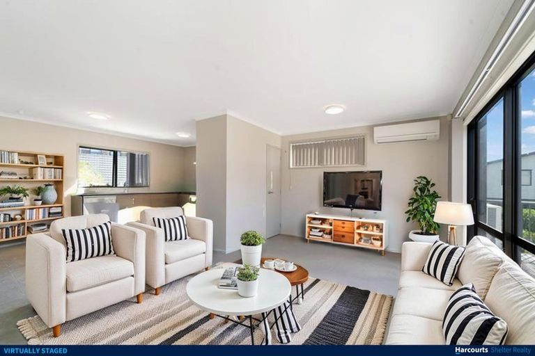 Photo of property in St Claire Village, 12/172 Mcleod Road, Te Atatu South, Auckland, 0610