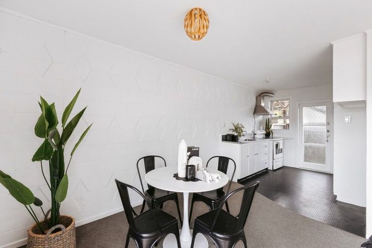 Photo of property in 4/41 Kawaka Street, Mount Maunganui, 3116