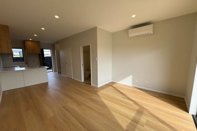 Photo of property in 4/13 Thomas Road, Mangere, Auckland, 2022