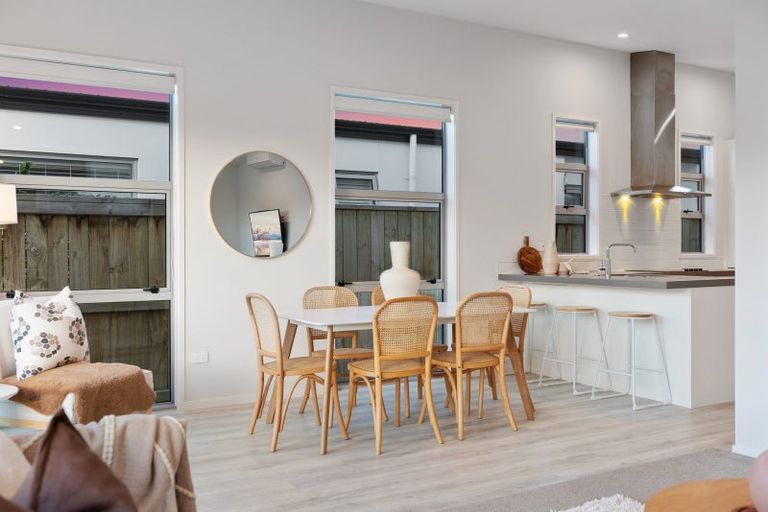 Photo of property in 3 Foley Grove, Pyes Pa, Tauranga, 3110