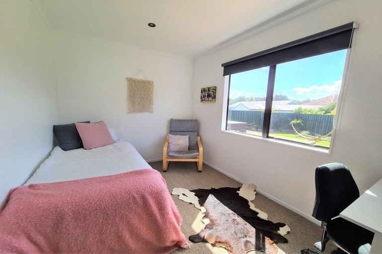 Photo of property in 28a Meade Place, Bell Block, New Plymouth, 4312