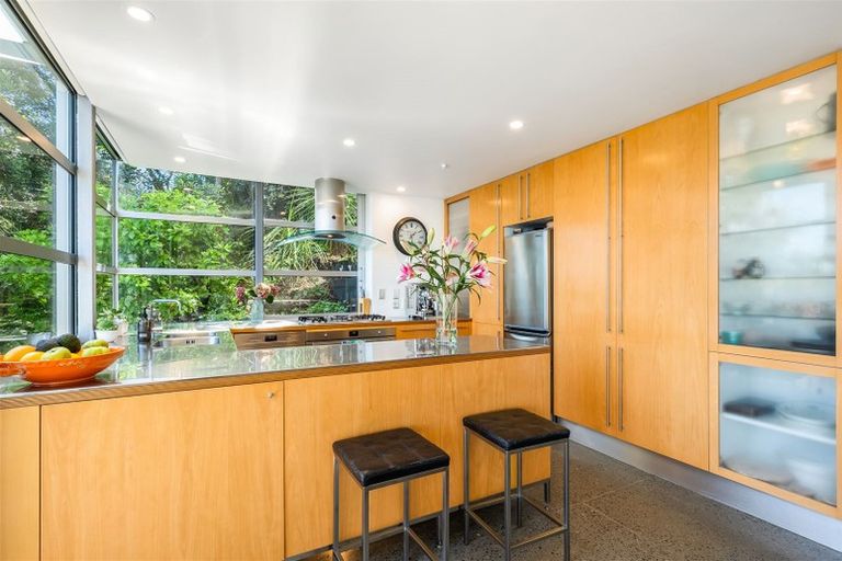 Photo of property in 80 Moana Road, Plimmerton, Porirua, 5026