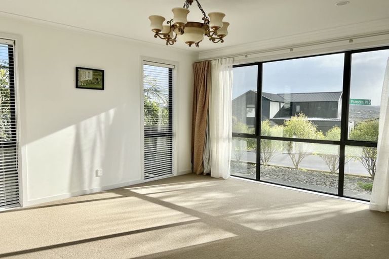 Photo of property in 35 Fennell Crescent, Silverdale, 0932