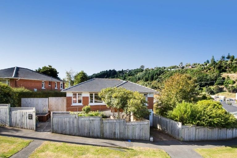 Photo of property in 10 Bradford Street, Bradford, Dunedin, 9011