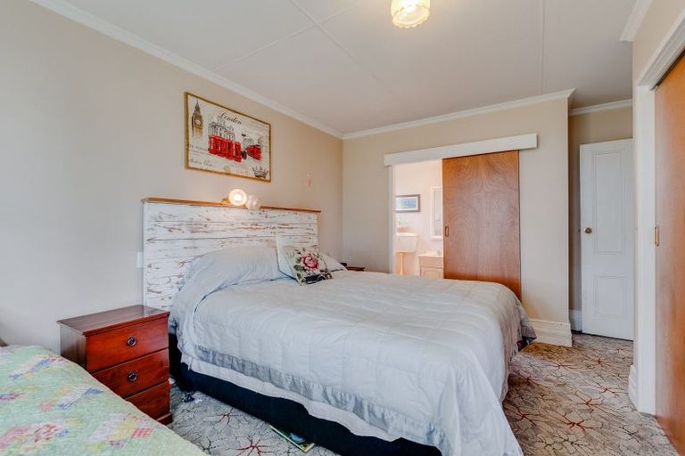 Photo of property in 17 Dawson Street, Pahiatua, 4910