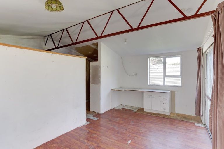 Photo of property in 43 Alma Road, Gonville, Whanganui, 4501