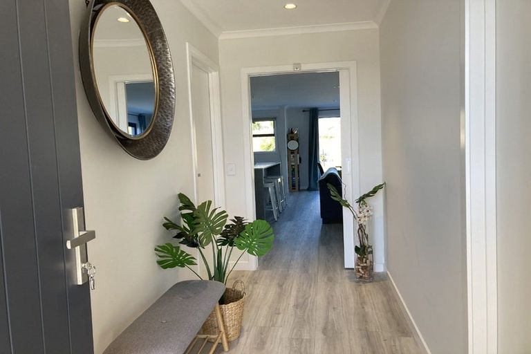 Photo of property in 11 Smitham Drive, Cromwell, 9310