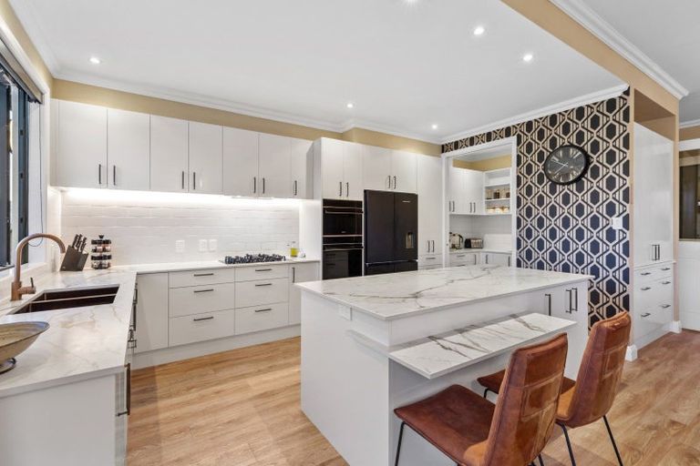 Photo of property in 166 Oriental Parade, Papamoa Beach, Papamoa, 3118