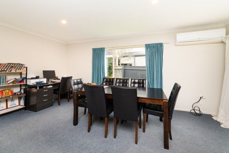 Photo of property in 5 Astrid Court, Awapuni, Palmerston North, 4412