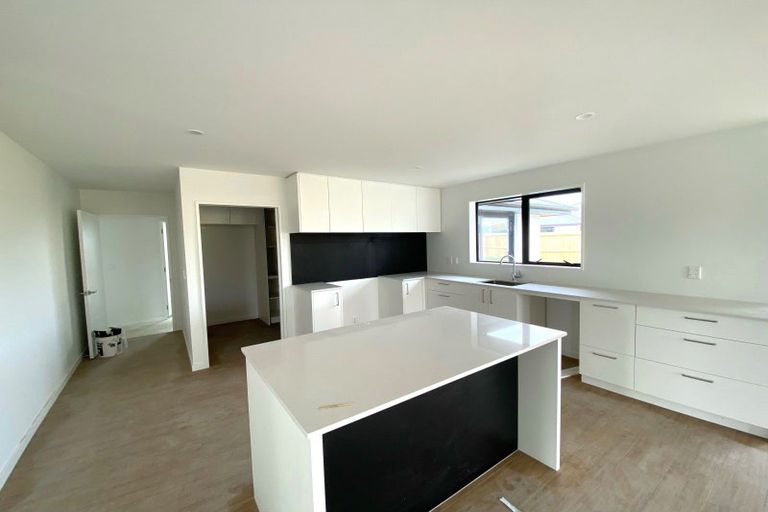 Photo of property in 37 Suffolk Drive, Kirwee, 7571