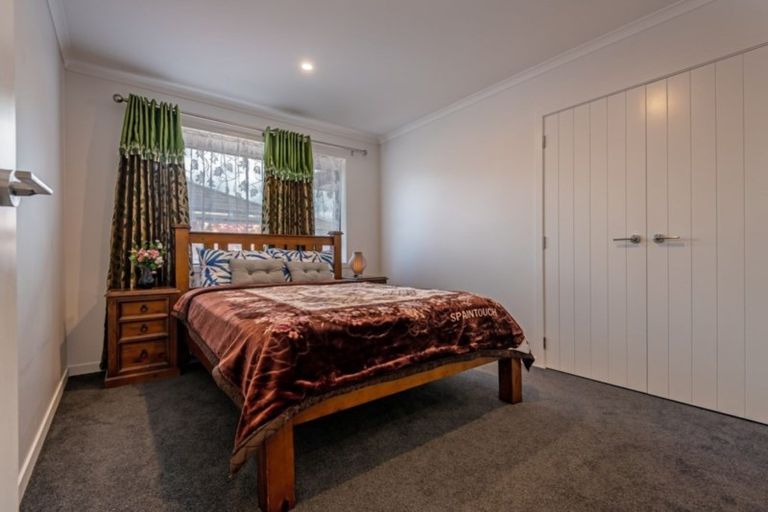 Photo of property in 191 Pacific Drive, Fitzherbert, Palmerston North, 4410