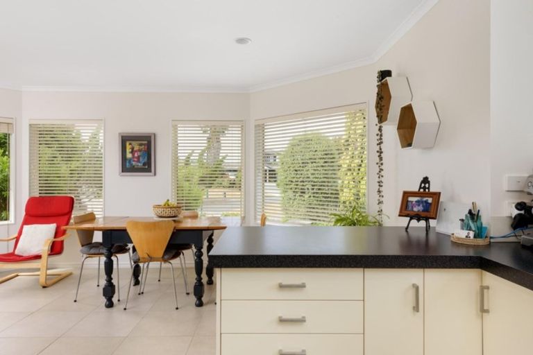 Photo of property in 49 Carlsberg Place, Papamoa Beach, Papamoa, 3118