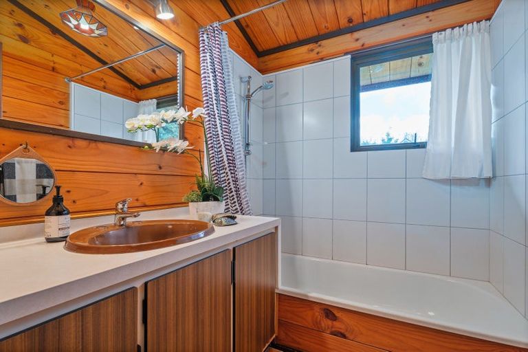 Photo of property in 101 Robinson Road, Whitianga, 3510