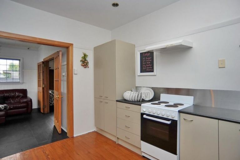 Photo of property in 1/137 Petrie Street, Richmond, Christchurch, 8013