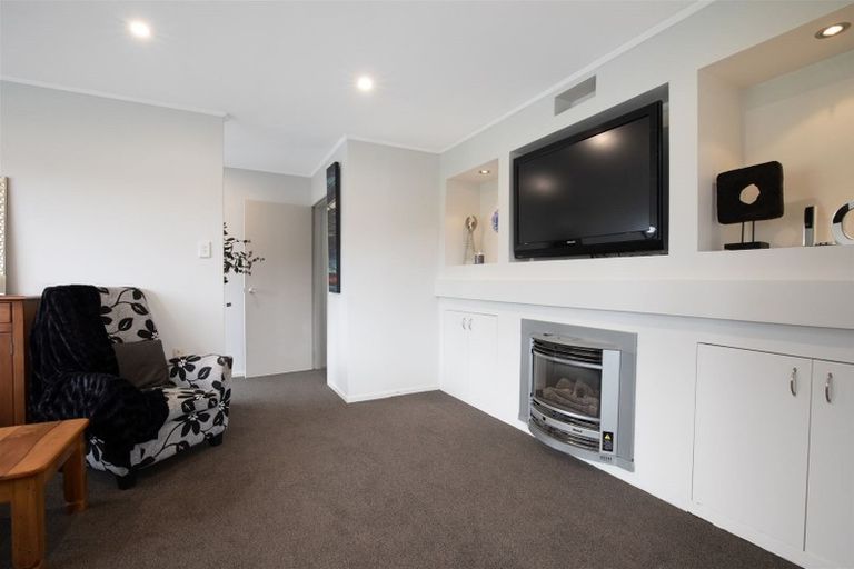 Photo of property in 67 Omapere Street, Whitby, Porirua, 5024