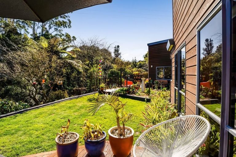 Photo of property in 45a Karina Road, Merrilands, New Plymouth, 4312