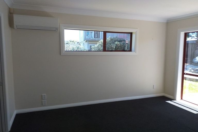 Photo of property in 24 San Domingo Rise, Henderson, Auckland, 0612