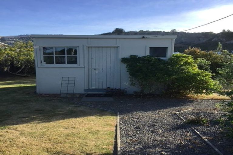 Photo of property in 109 Beachville Road, Redcliffs, Christchurch, 8081