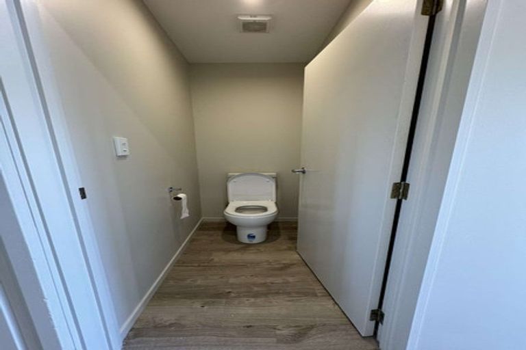 Photo of property in 181 Pacific Road, North New Brighton, Christchurch, 8083