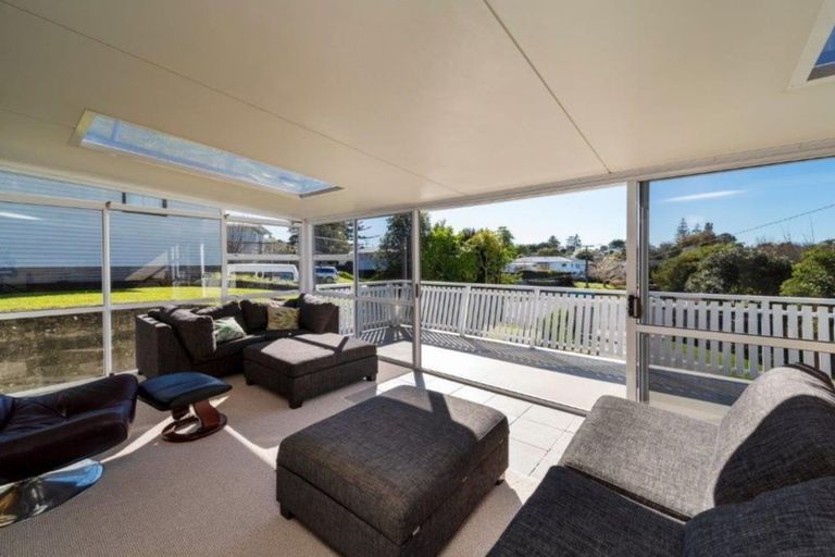 Photo of property in 7 Lambton Terrace, Welbourn, New Plymouth, 4312