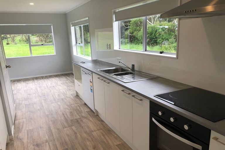 Photo of property in 53 Elbow Road, Aka Aka, Pukekohe, 2678