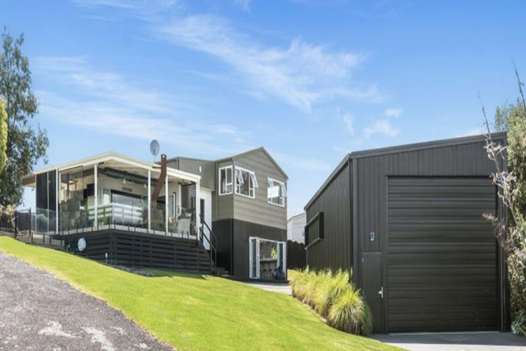 Photo of property in 15 Taniwha Street, Mangakino, 3421