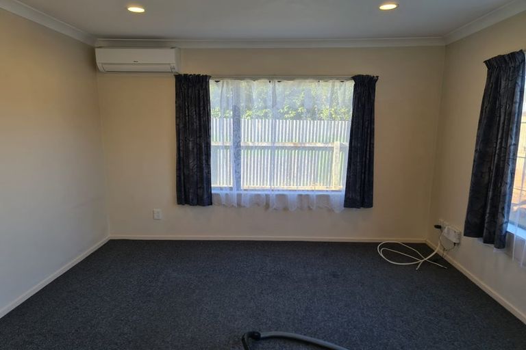 Photo of property in 133a Clevedon Road, Papakura, 2110