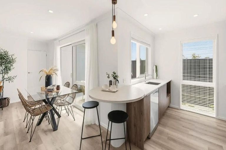 Photo of property in 3 Tasker Crescent, Pyes Pa, 3112