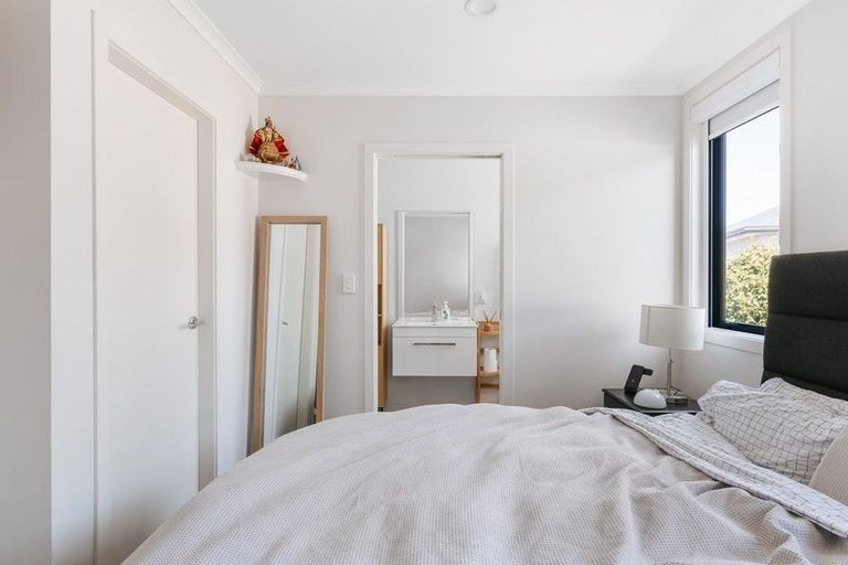 Photo of property in 16 Anchor Crescent, Papamoa, 3118