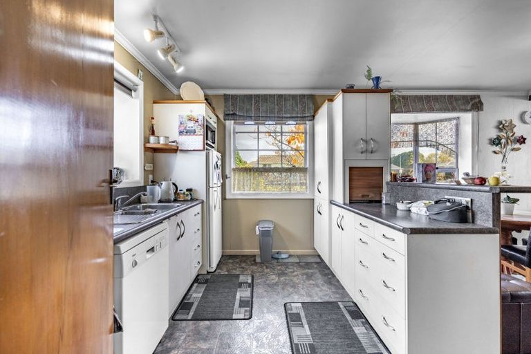 Photo of property in 73 Conway Crescent, Glengarry, Invercargill, 9810