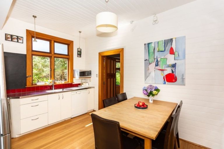 Photo of property in 25 Fisher Avenue, Beckenham, Christchurch, 8023