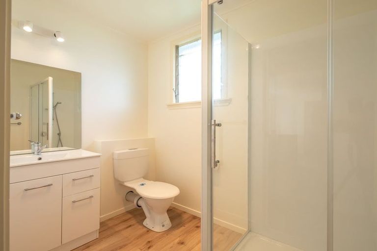 Photo of property in 3 Queen Street, Westport, 7825