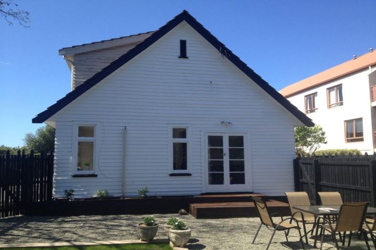 Photo of property in 1/94 Springfield Road, St Albans, Christchurch, 8014