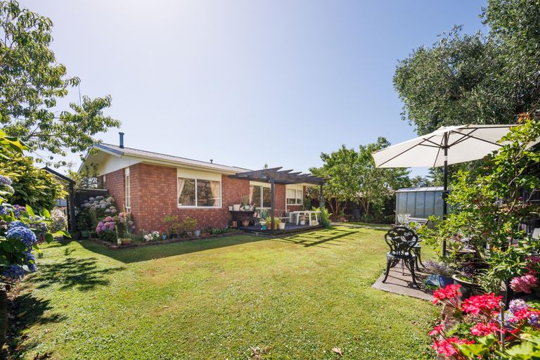 Photo of property in 66 Amberley Avenue, Highbury, Palmerston North, 4412